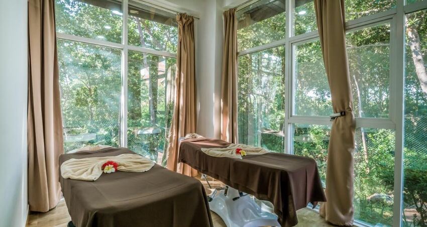 AZAO RESORT & SPA