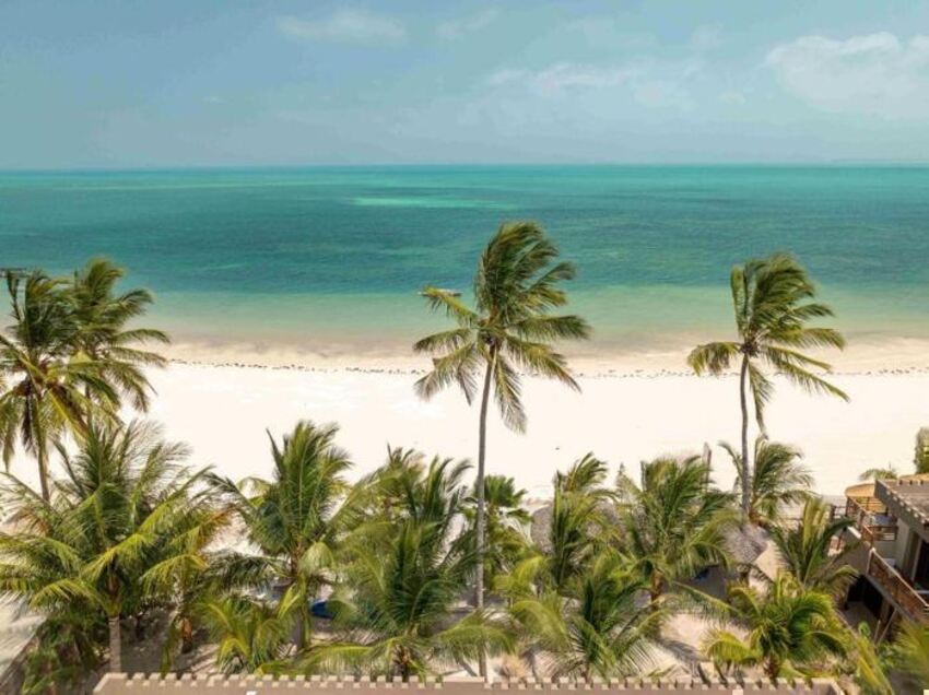 3* Superior Blackstone Beach Resort - Zanzibar Package (5 Nights)