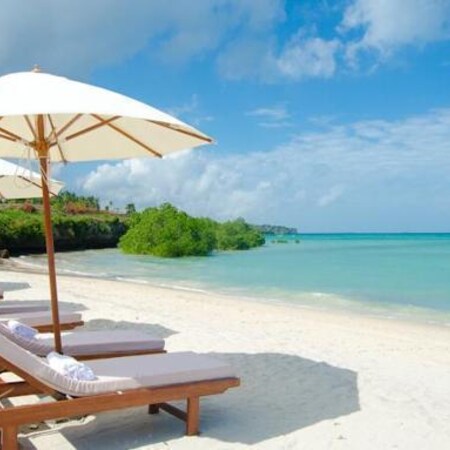 4* Sea Cliff Resort & Spa - Zanzibar Package (5 Nights)