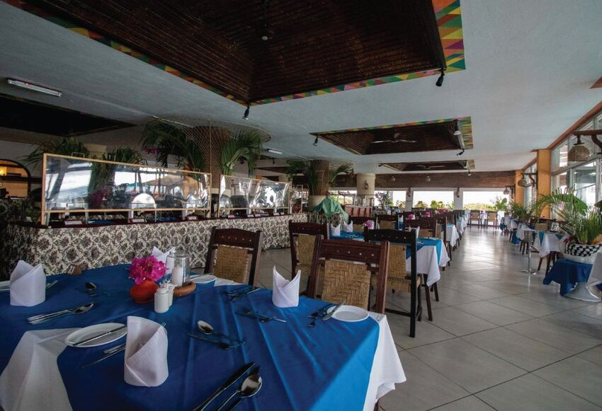 BAMBURI BEACH HOTEL PACKAGE