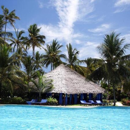 4* Breezes Beach Club & Spa - Zanzibar Package (5 Nights)