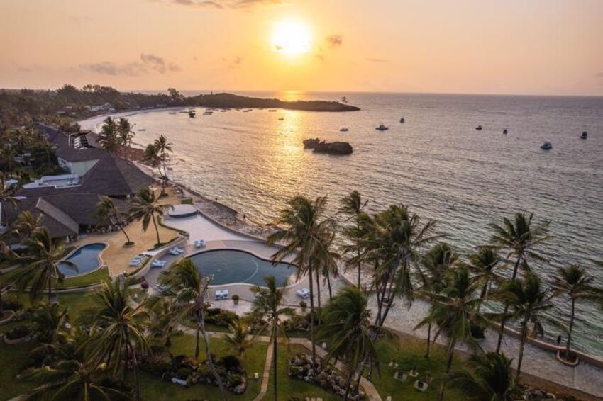 5* Hemingways Watamu Package (7 Nights)