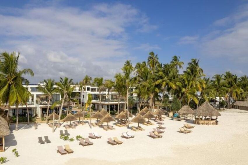 5* Toa Hotel and Spa - Zanzibar Package (7 Nights)