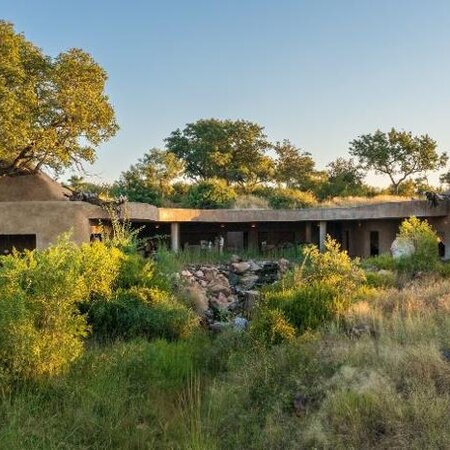 5* Sabi Sabi Earth Lodge - Kruger National Park (2 Nights)