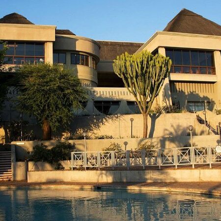 ELEPHANT HILLS VICTORIA FALLS PACKAGE