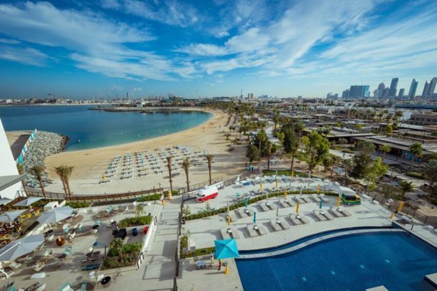 Rove La Mer Beach: 5 Nights of Sun, Sea & City