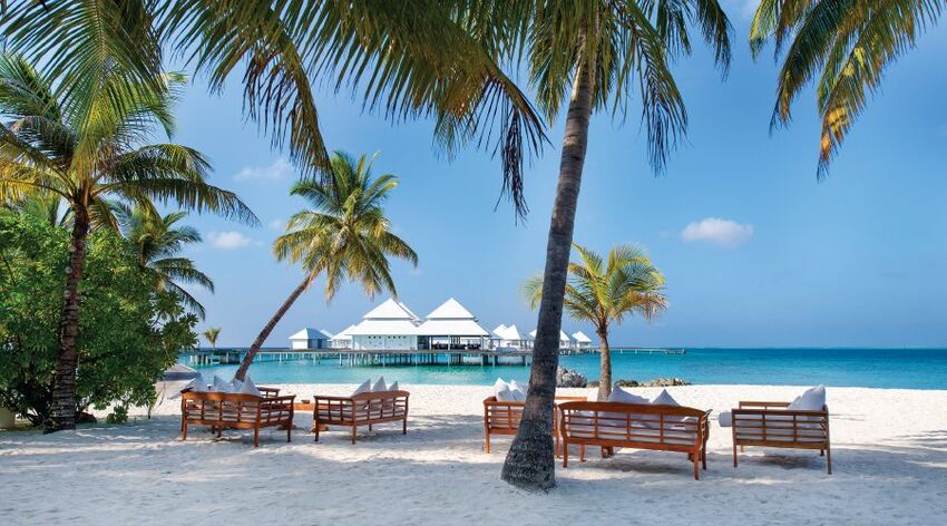DIAMONDS THUDUFUSHI MALDIVES