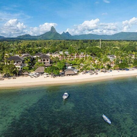 5* Hilton Mauritius Resort & Spa - Mauritius Package (7 nights)