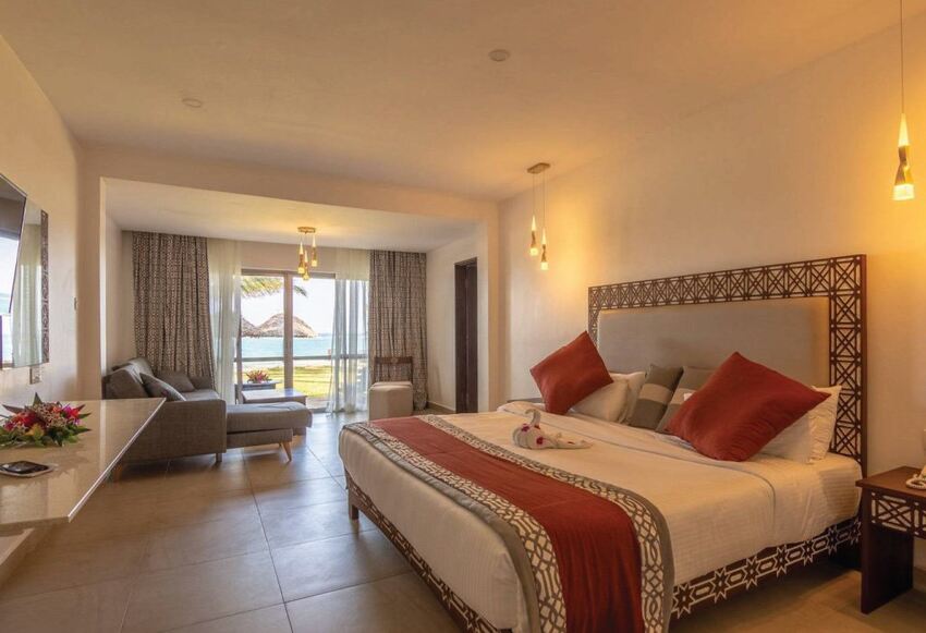 SOUTHERN PALMS BEACH RESORT