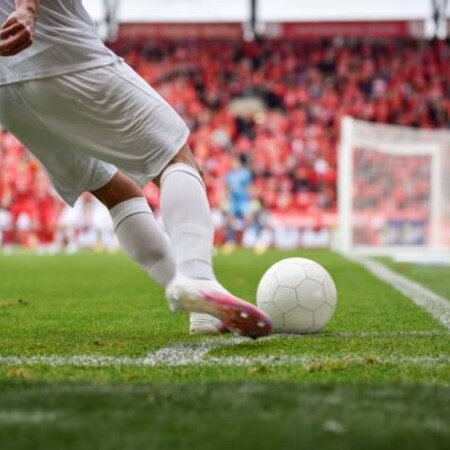 Arsenal vs Real Madrid: 4-Night Champions League Football Package