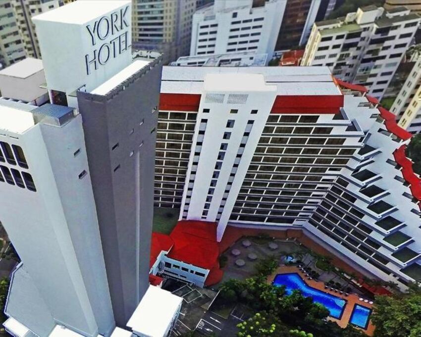 4* York Hotel - Singapore New Years Eve Package (5 Nights)