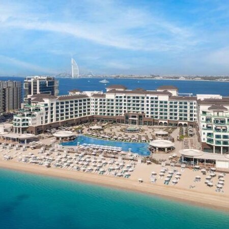 Taj Exotica Resort & Spa, The Palm Dubai: 5 Nights of Luxury on The Palm