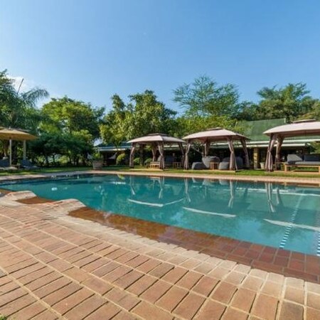 4* Perry's Bridge Hollow Boutique Hotel - Hazyview Package (3 Nights)