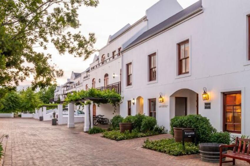 4* De Zalze lodge - Stellenbosch Package (2 Nights)