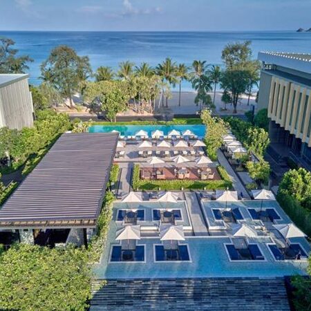 4* Four Points by Sheraton Phuket Patong Beach Resort - Thailand Package (7 Nights)