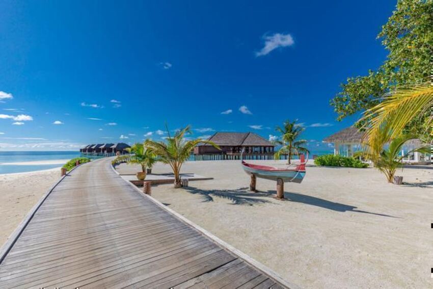 4* Deluxe Sun Siyam Olhuveli - Maldives Package (7 Nights)