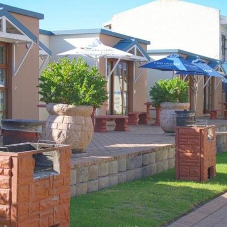 3* Oceans Hotel and Self Catering - Mossel Bay Package (2 Nights)