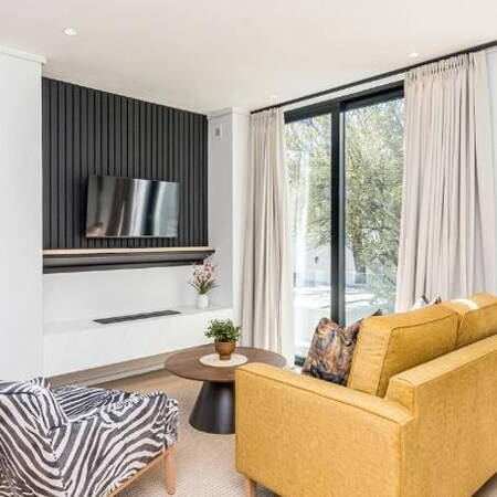 Aan De Meul Luxury Apartments - Stellenbosch Package (3 Nights)