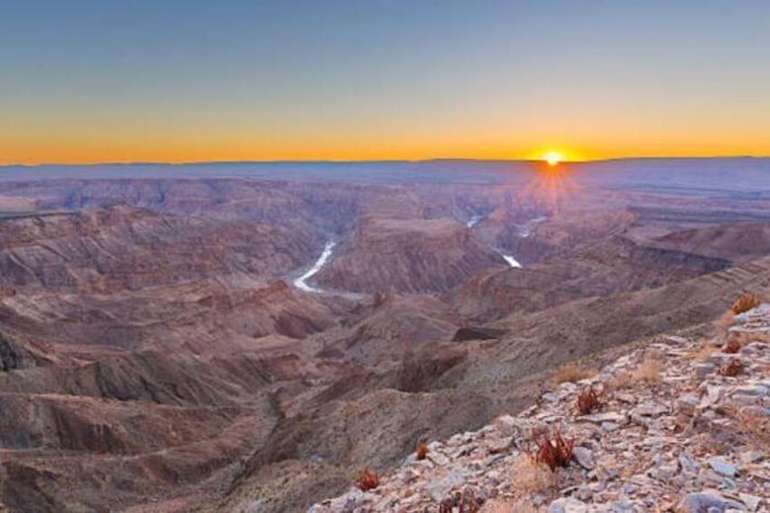 Desert and Canyon Explorer Package (6 Nights)