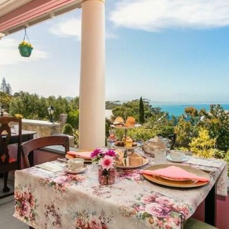 3* Betty's Boutique Hotel - Mossel Bay Package (2 Nights)
