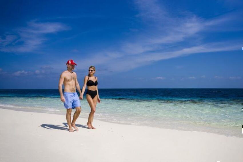 3* Adaaran Club Rannalhi - Maldives Package (7 nights)