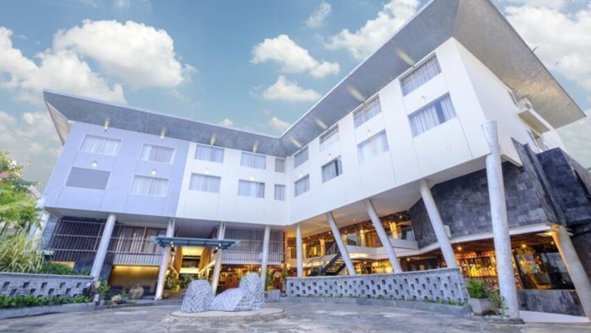 3* 101 Bali Fontana - Bali Package (7 Nights)
