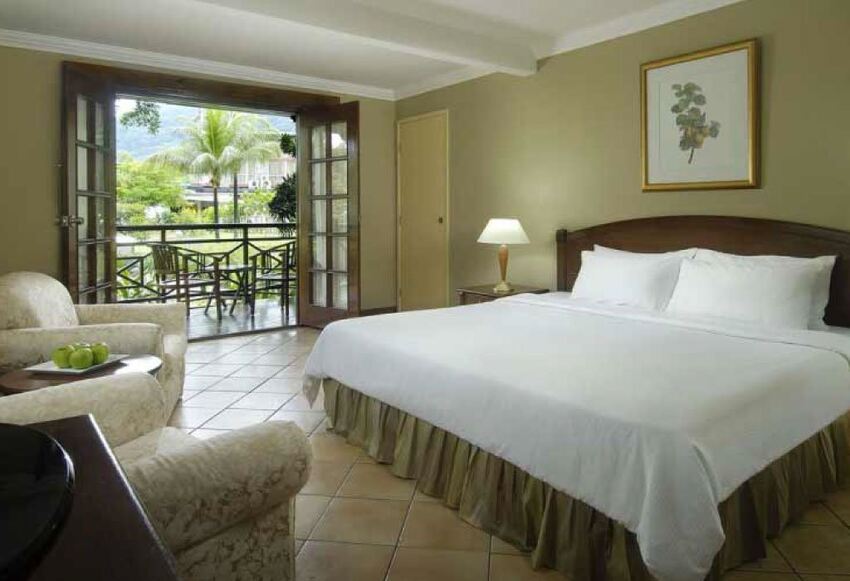 BERJAYA BEAU VALLON BAY RESORT
