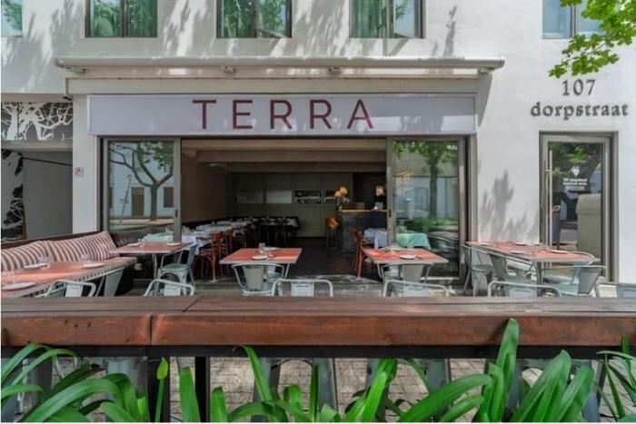 4* 107 Dorpstraat Boutique Hotel - Stellenbosch Package (2 Nights)