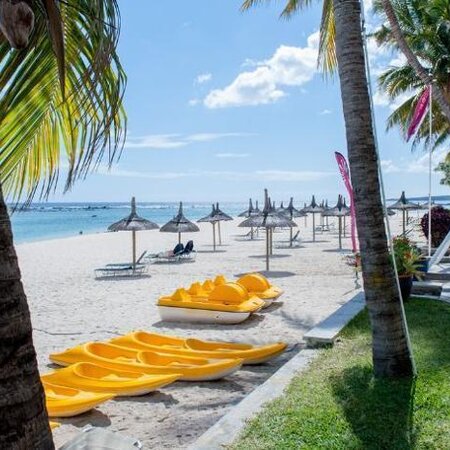 3* Plus Villas Caroline Beach Hotel - Mauritius Package (7 nights) EX CPT
