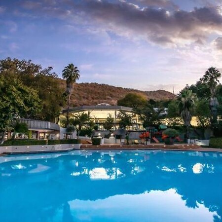 3* Cabanas - Sun City Family Package (2 Nights)