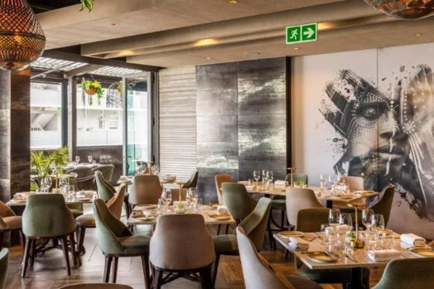 4* Newkings Boutique Hotel - Sea Point Cape Town Package (3 Nights)